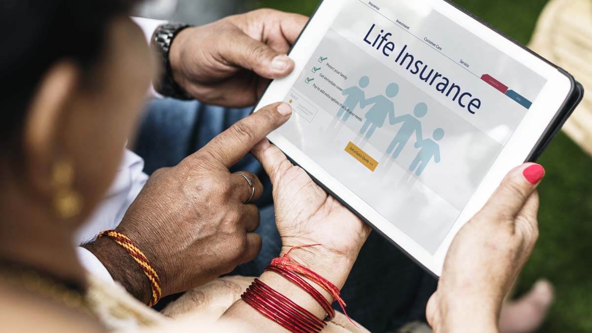 Image of Best Life Insurance for 30 Year Old in India {Y}